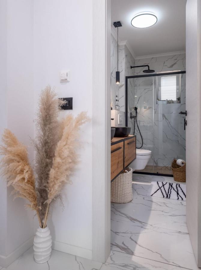 Blue Ivy Apartment Mlini Exterior photo