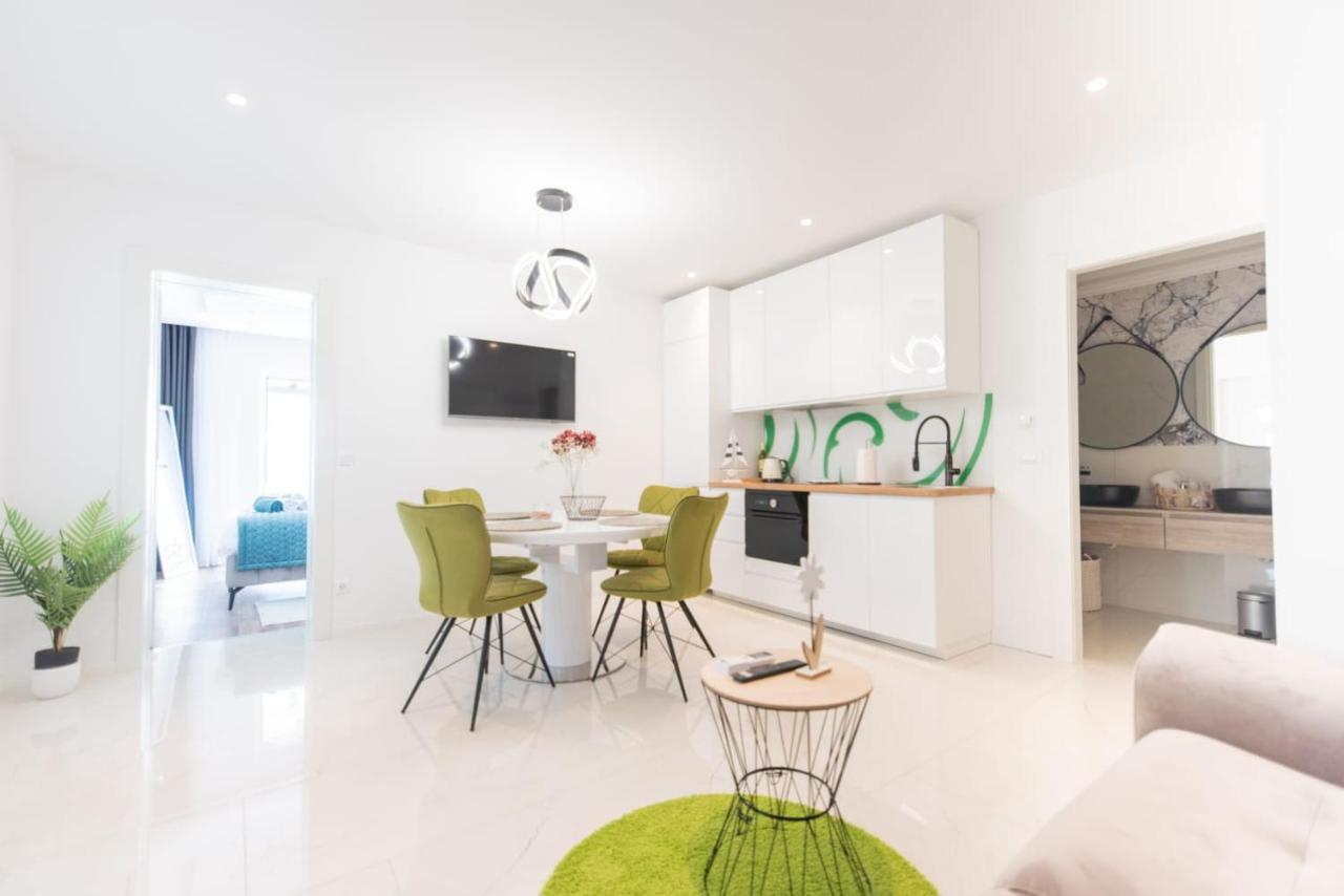 Blue Ivy Apartment Mlini Exterior photo